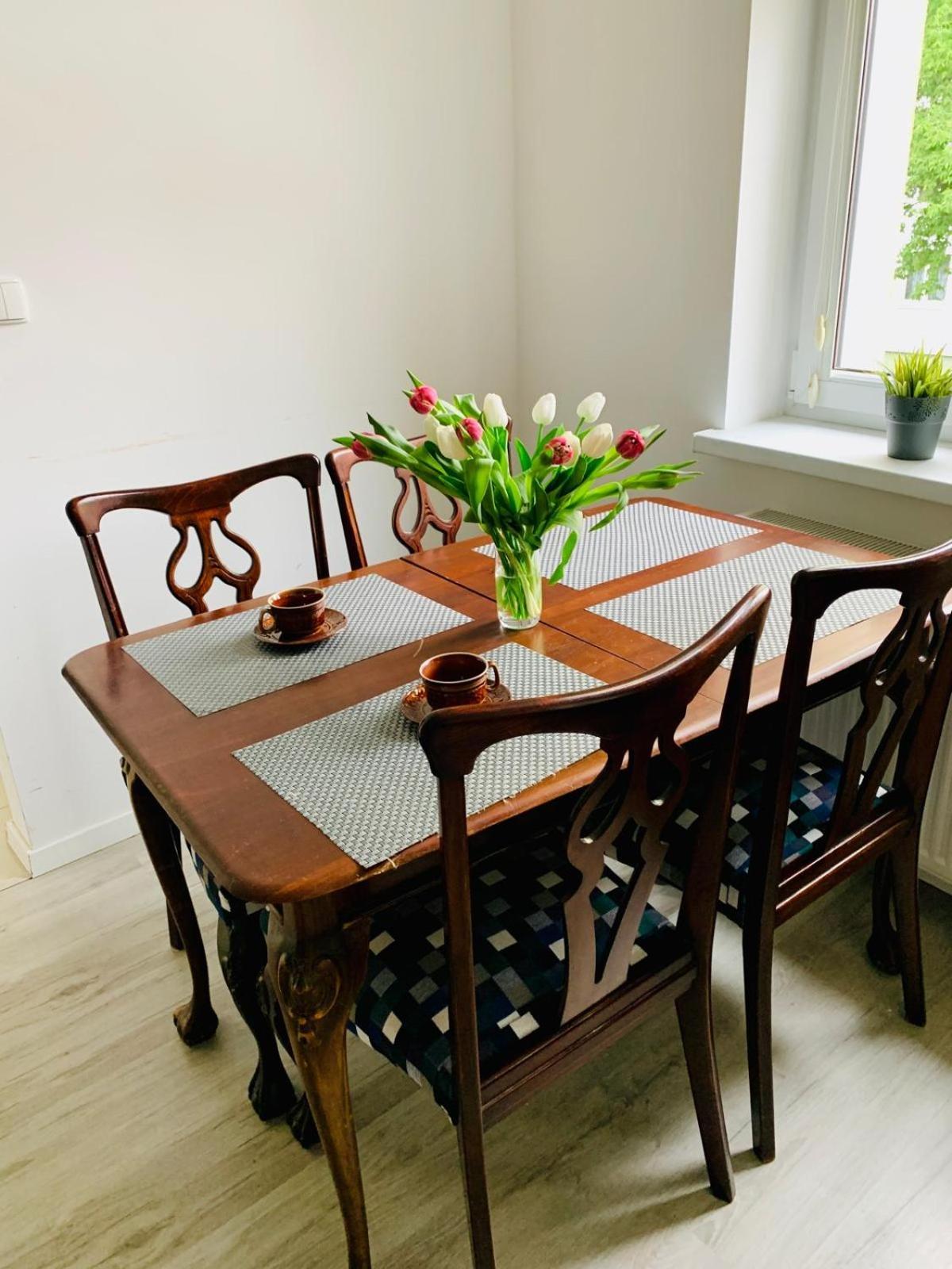 Apartament Fraszka U Kochanowskiego Ac Progres Stary Toruń Exteriör bild