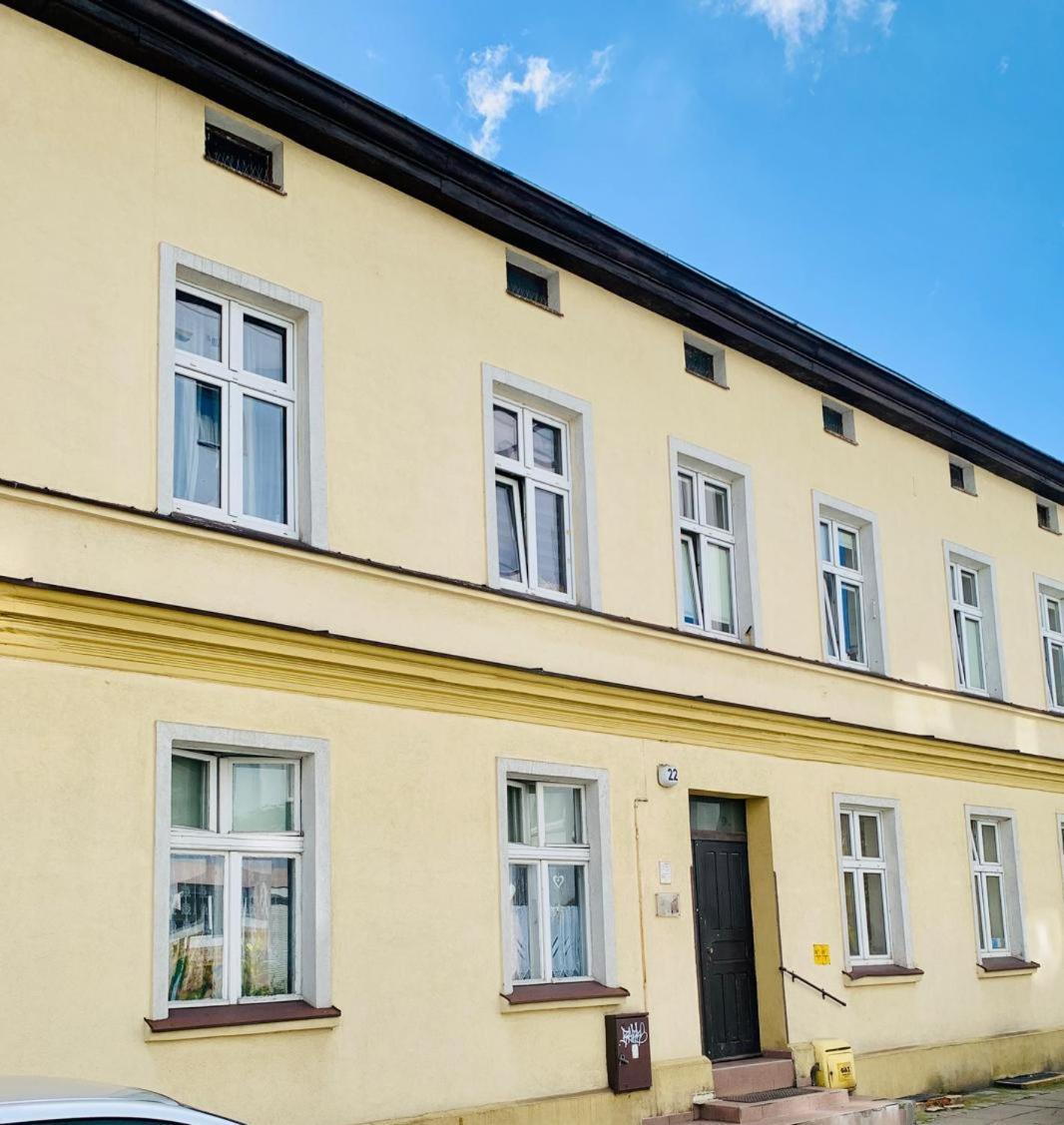 Apartament Fraszka U Kochanowskiego Ac Progres Stary Toruń Exteriör bild